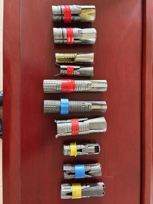 Genişleme Kabuk Kaya Bolt Uzunluğu 50 - 1000mm Baş Boyutu 17 - 50mm Yapısal Destek için