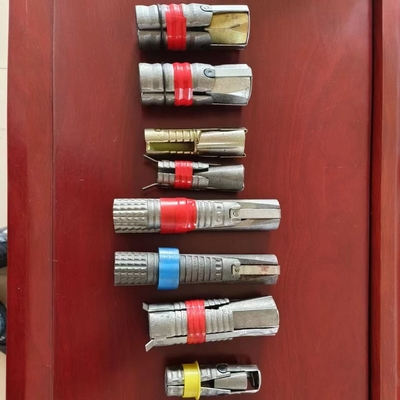 Gümüş Standart Genişleme Desteği Shell Rock Bolt üç yapraklı