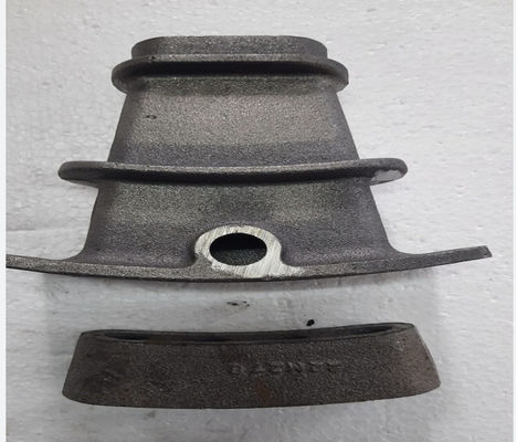 Siyah yüzey bitirme ile üç iplikli post gerilim demirleri mevcut örnekler Temiz tasarım